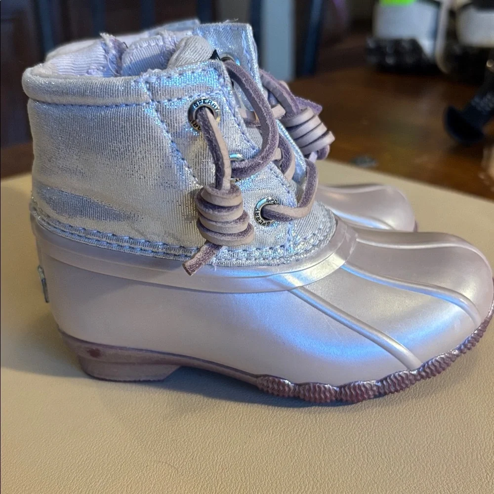 Sperry Kids Shimmering Silver Boots - Picture 4 of 8